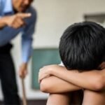 गंगा ने बदली काशी की तस्वीर… डूबे मणिकर्णिका-अस्सी घाट,  छतों  में हो रहा अंतिम संस्कार