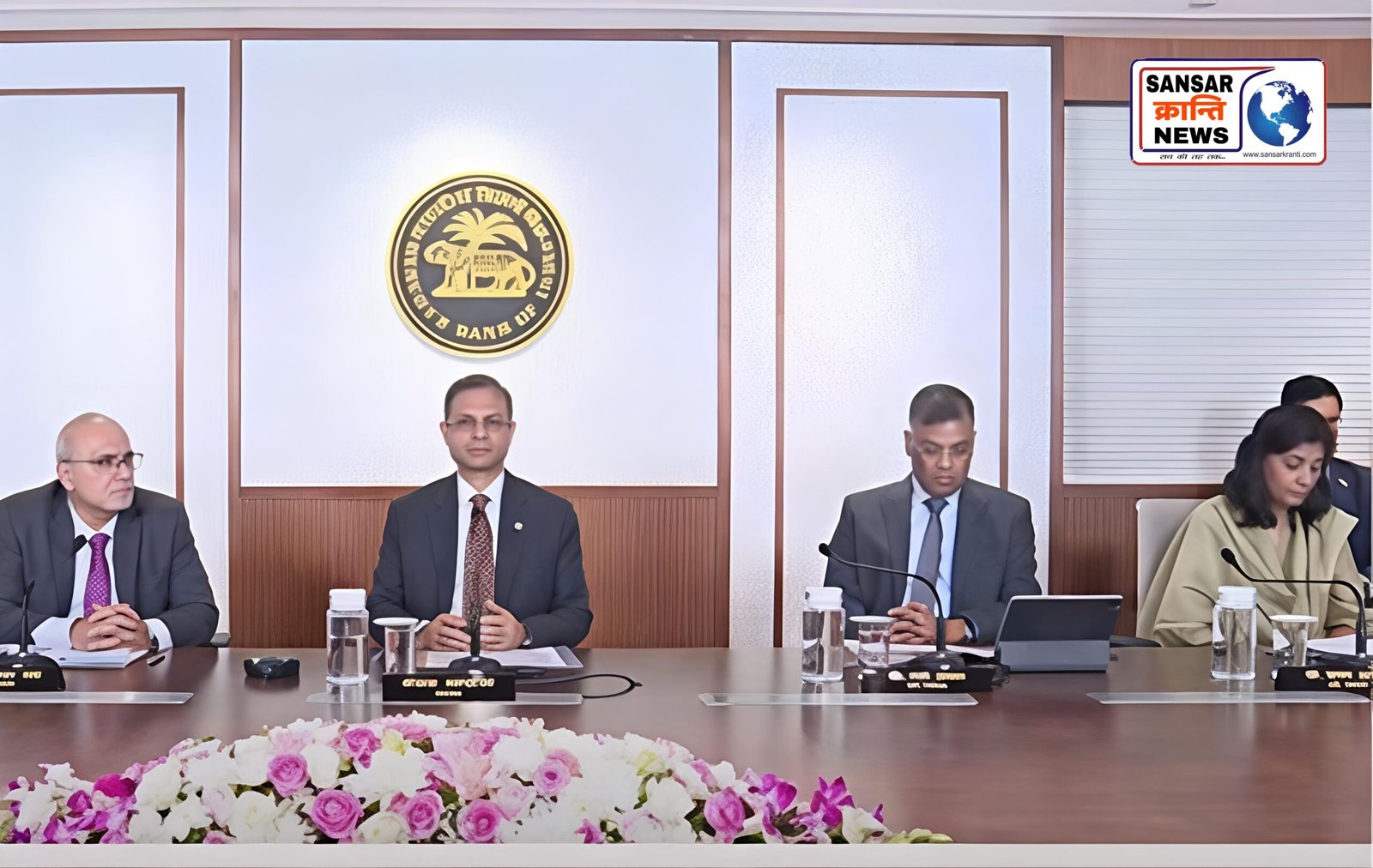 साढ़े तीन साल बाद RBI का बड़ा फैसला, अब आपकी EMI पर पड़ेगा असर!जानिए क्यों
