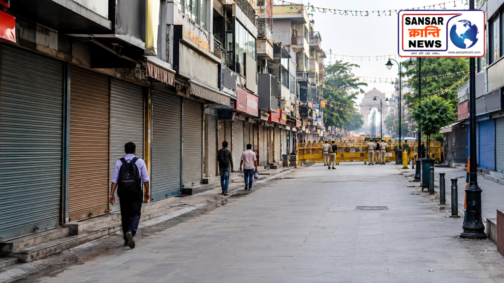 त्योहारी सीजन में दुकानों पर ताले, कारोबार बेहाल! दिल्ली में एक दिन में करोड़ों का नुकसान?
