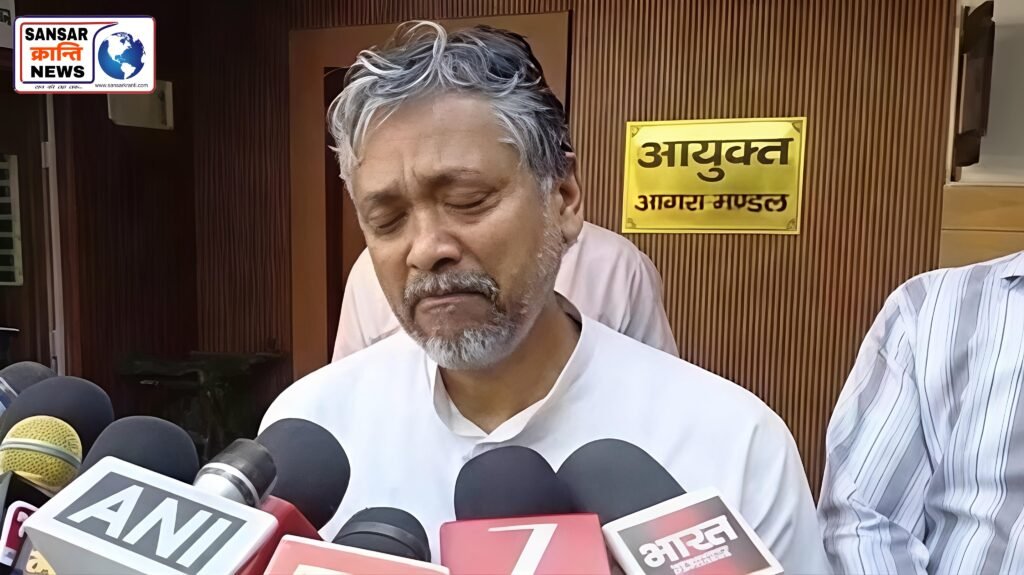 एमएलसी चुनाव में रो पड़े सपा प्रत्याशी आकाश अग्रवाल,बोले—इस्लाम कबूल कर लूंगा